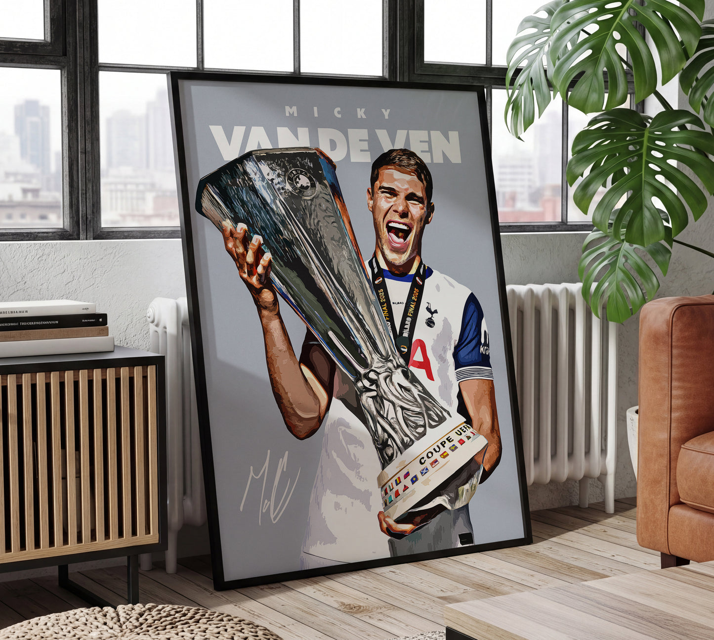 Micky Van de Ven 24/25 Europa League 4K Poster
